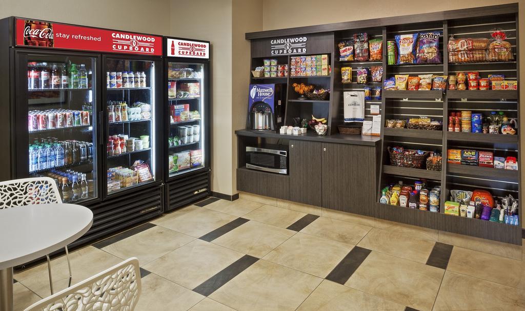 Candlewood Suites West Edmonton - Mall Area By Ihg Экстерьер фото