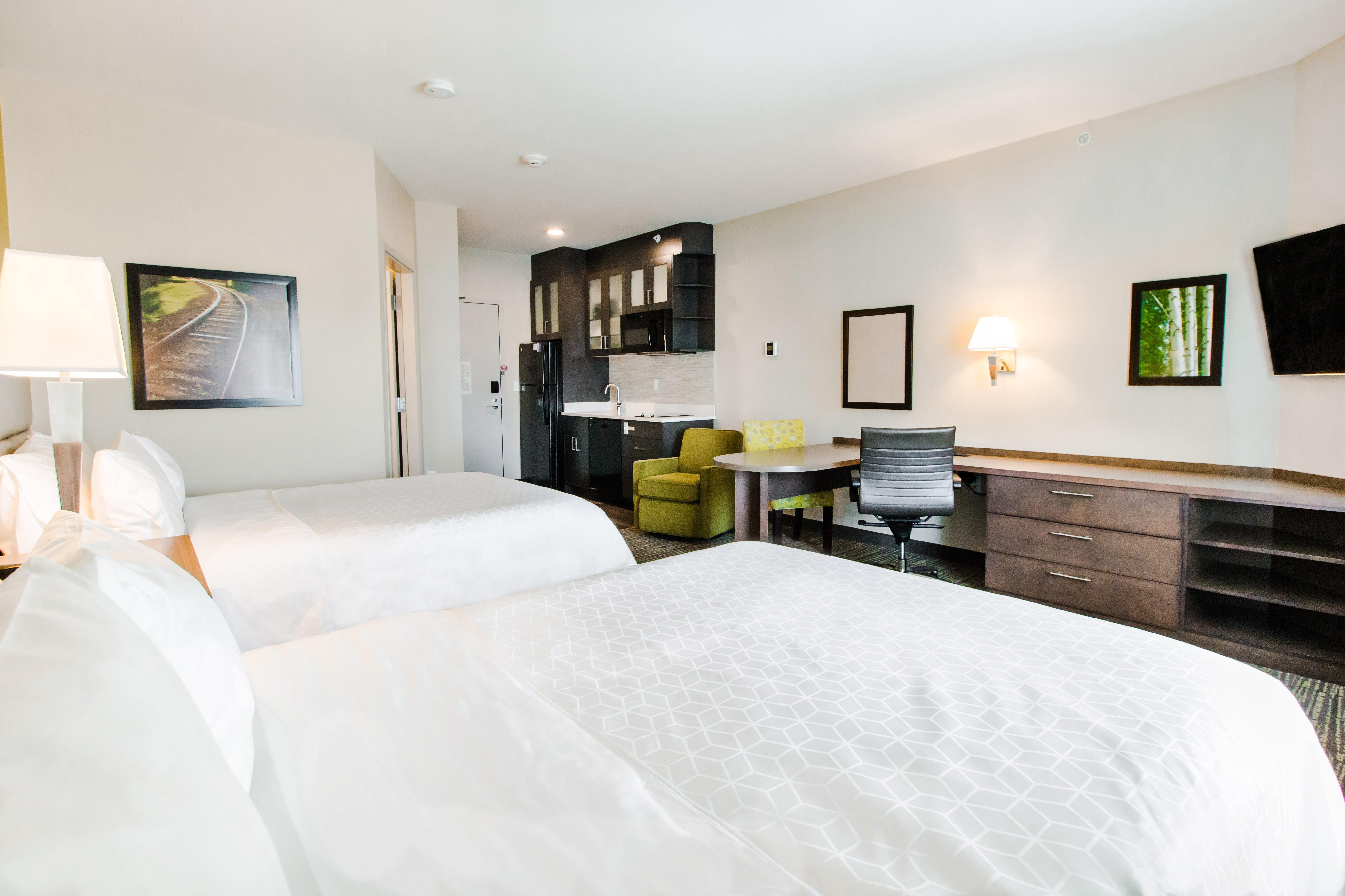 Candlewood Suites West Edmonton - Mall Area By Ihg Экстерьер фото
